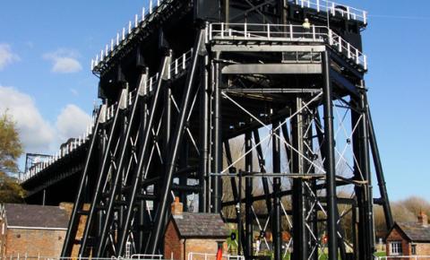 Anderton Boat Lift